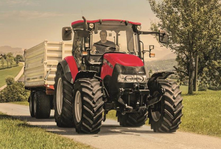 Traktorius Case IH Farmall C serija (58-114 AG)